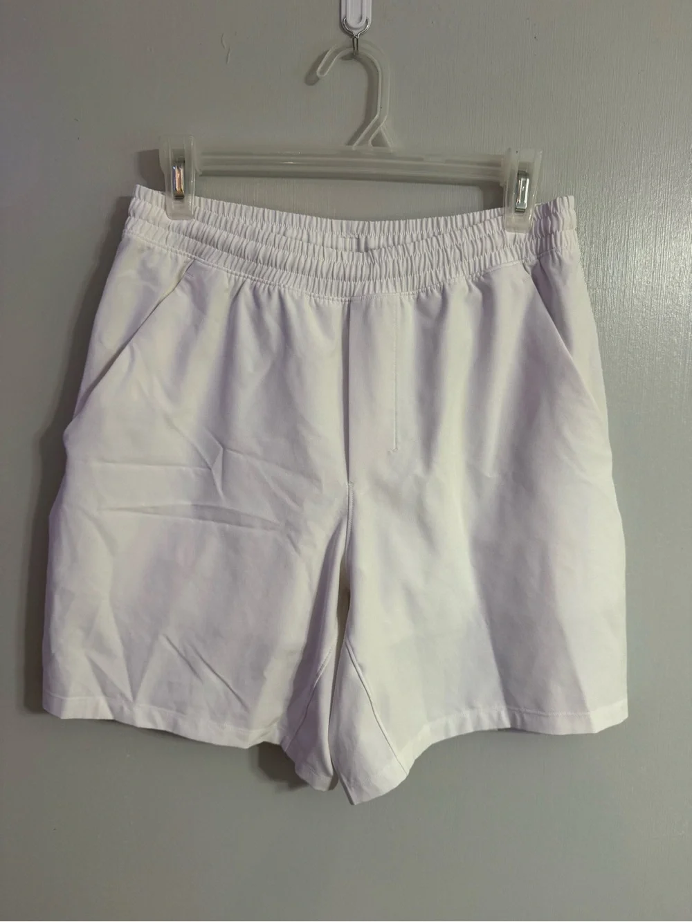 Lululemon Athletica White Men's Athletic Shorts Size Medium